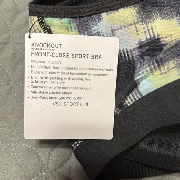 Victoria’s Secret VSX 34DD - Picture 3 of 6
